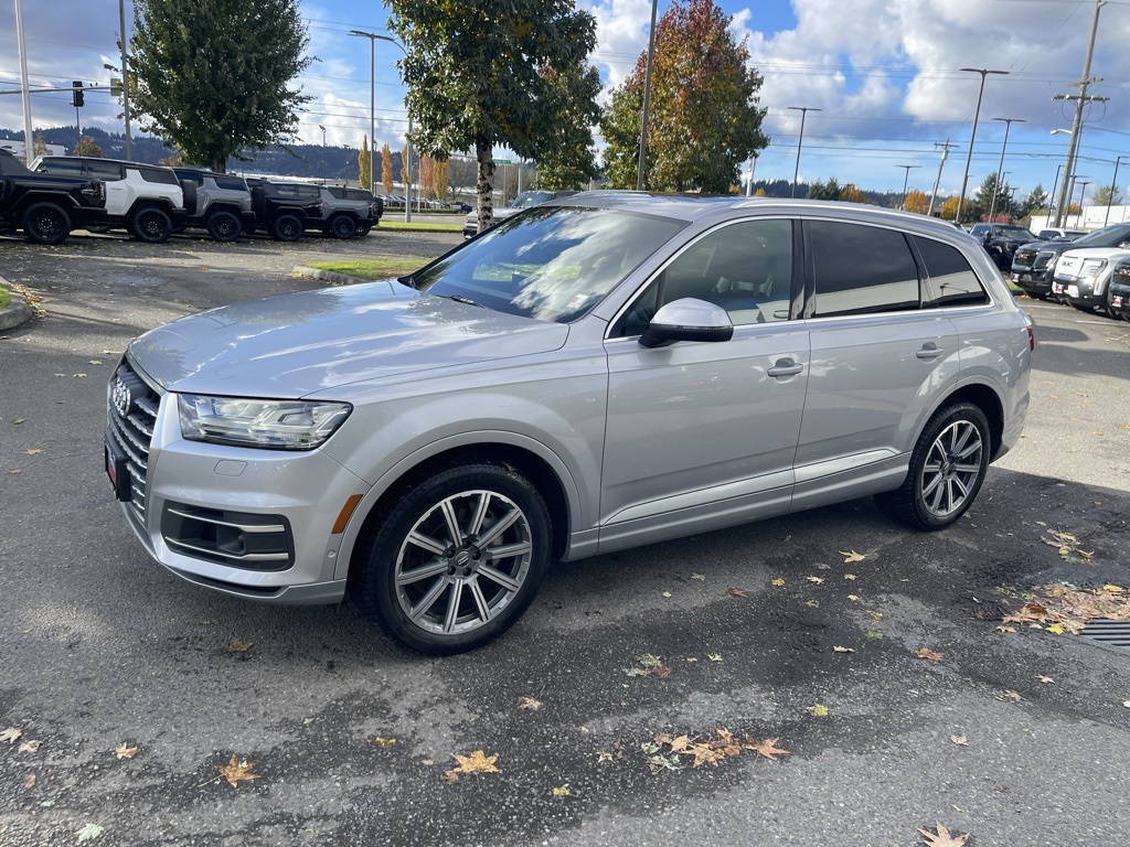2019 Audi Q7 Premium Plus