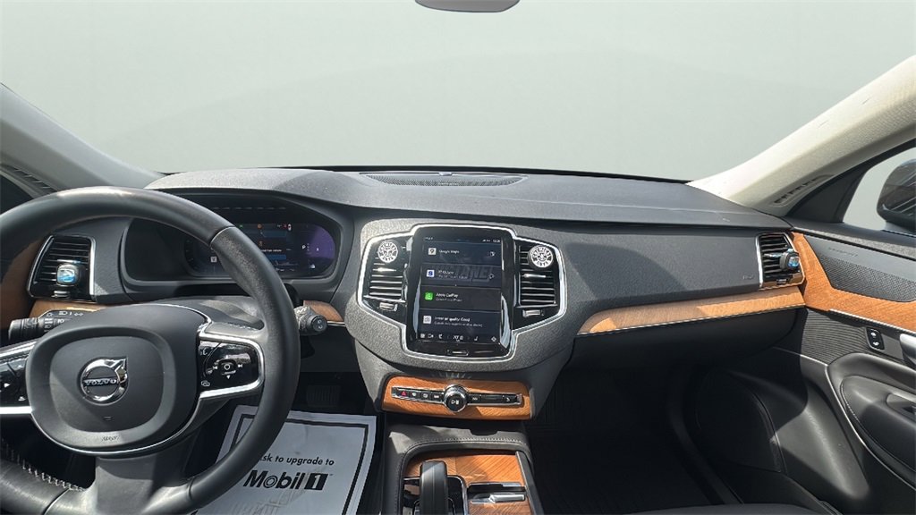 2024 Volvo XC90 Plus photo 14
