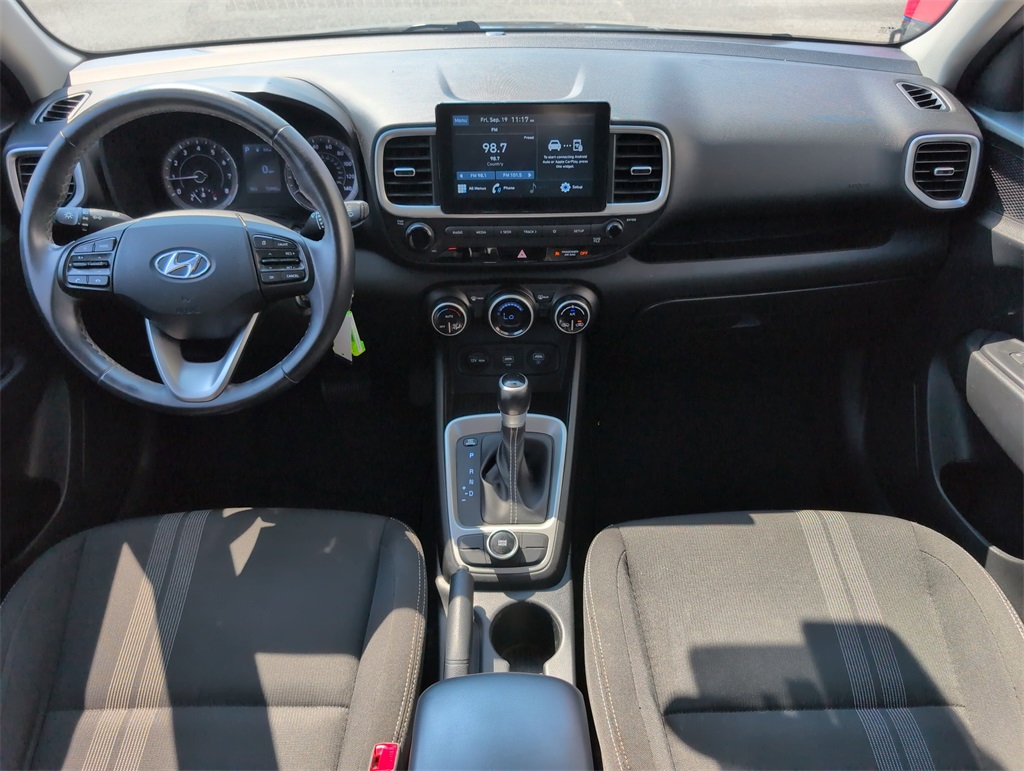 2021 Hyundai Venue SEL Denim photo 8