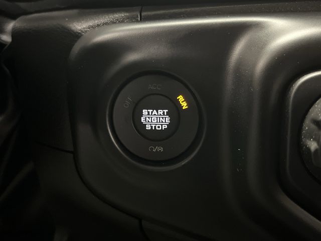 2022 Jeep Wrangler Unlimited Sahara 4xe photo 21