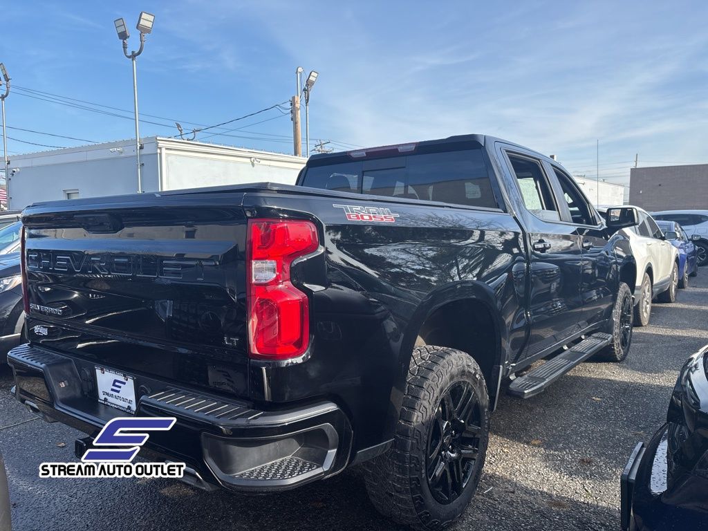 2024 Chevrolet Silverado 1500 LT Trail Boss photo 4