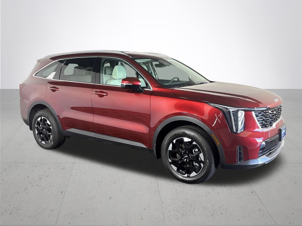 2025 Kia Sorento S photo 4
