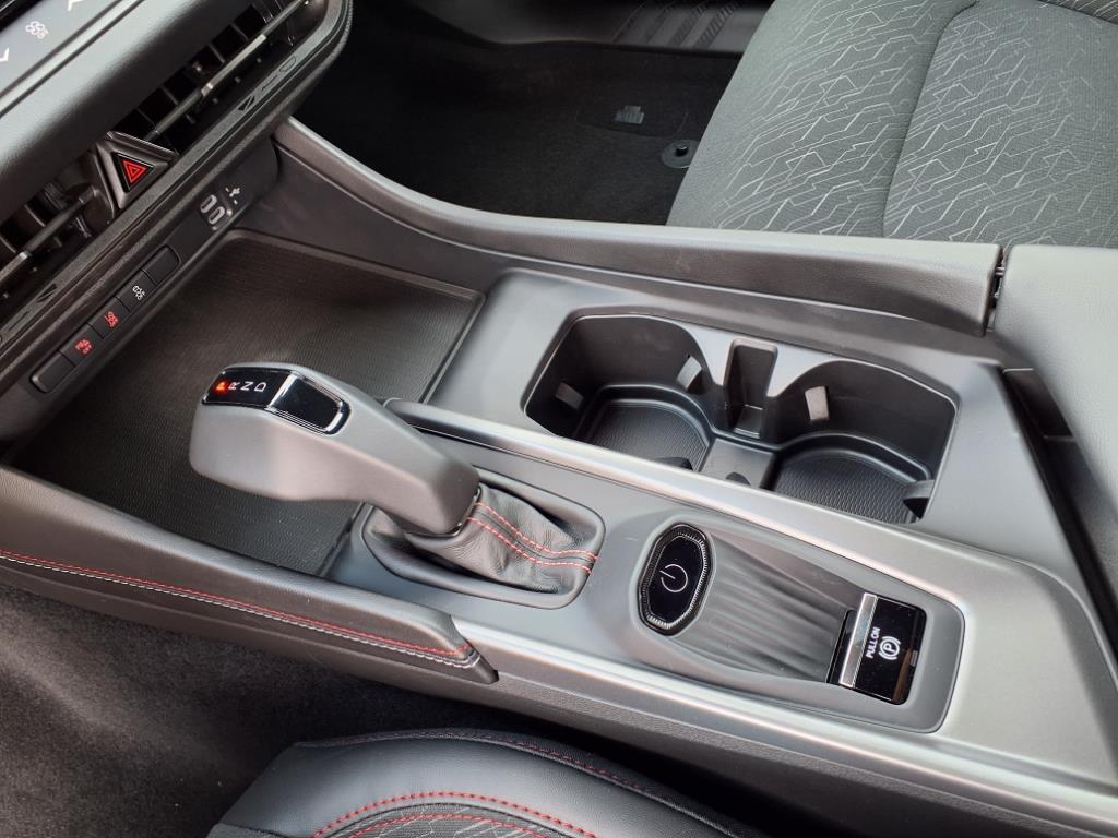 2025 Dodge Charger R/T photo 9