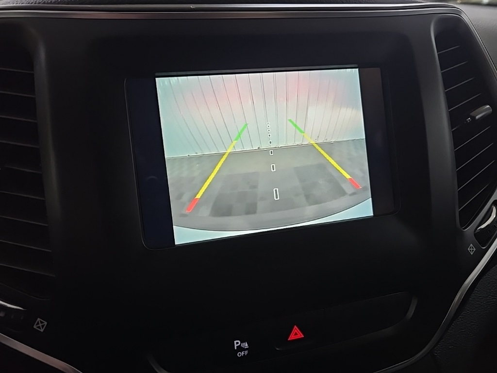 2020 Jeep Cherokee Latitude photo 22