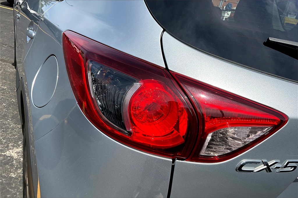 2016 Mazda CX-5 Touring photo 26