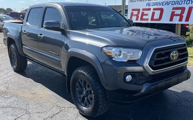 Used 2023 Toyota Tacoma SR5 with VIN 3TMCZ5AN0PM558920 for sale in Little Rock
