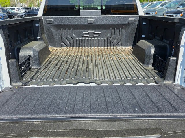 2025 Chevrolet Silverado 1500 RST photo 4
