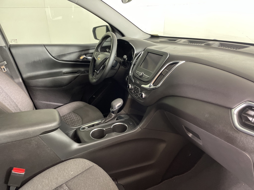 2024 Chevrolet Equinox LT photo 13