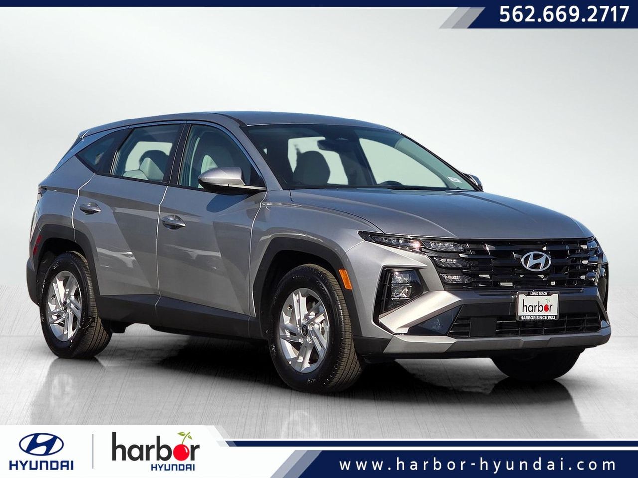 2025 Hyundai Tucson SE's photo