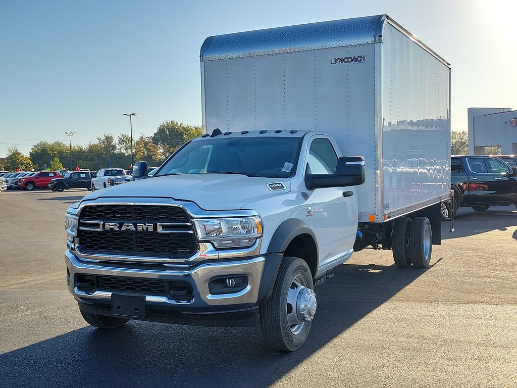 2024 Ram 5500 photo 2
