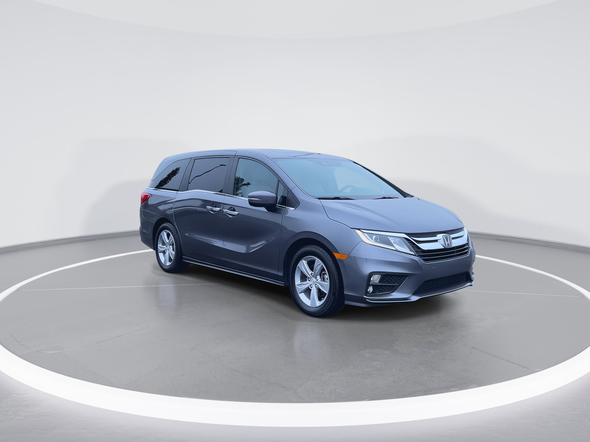 Used 2018 Honda Odyssey EX-L with VIN 5FNRL6H74JB109065 for sale in Kansas City