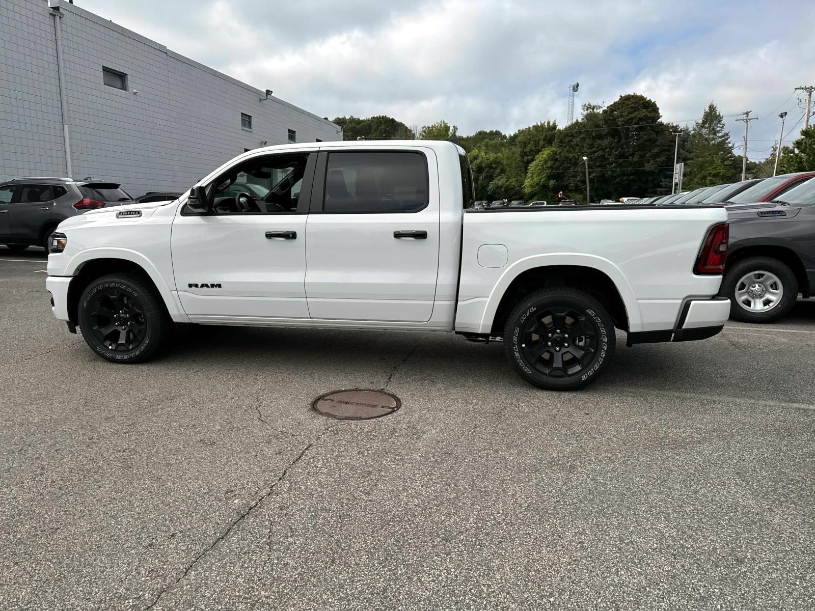 2025 Ram 1500 Big Horn photo 3