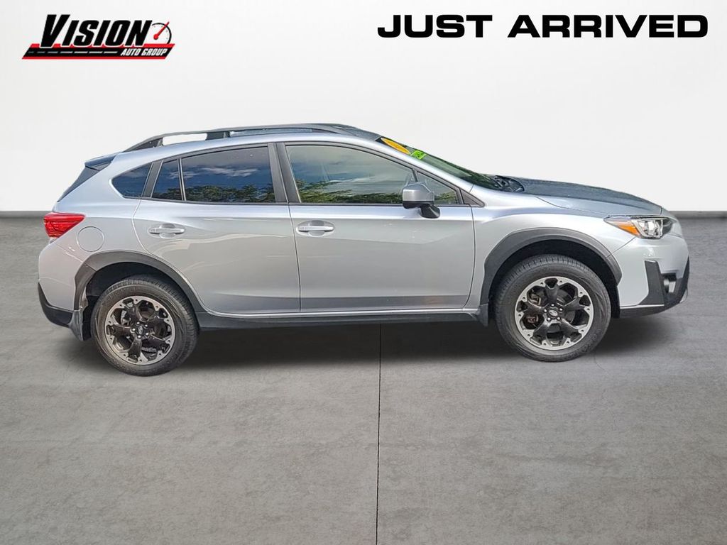 2021 Subaru Crosstrek Premium photo 3