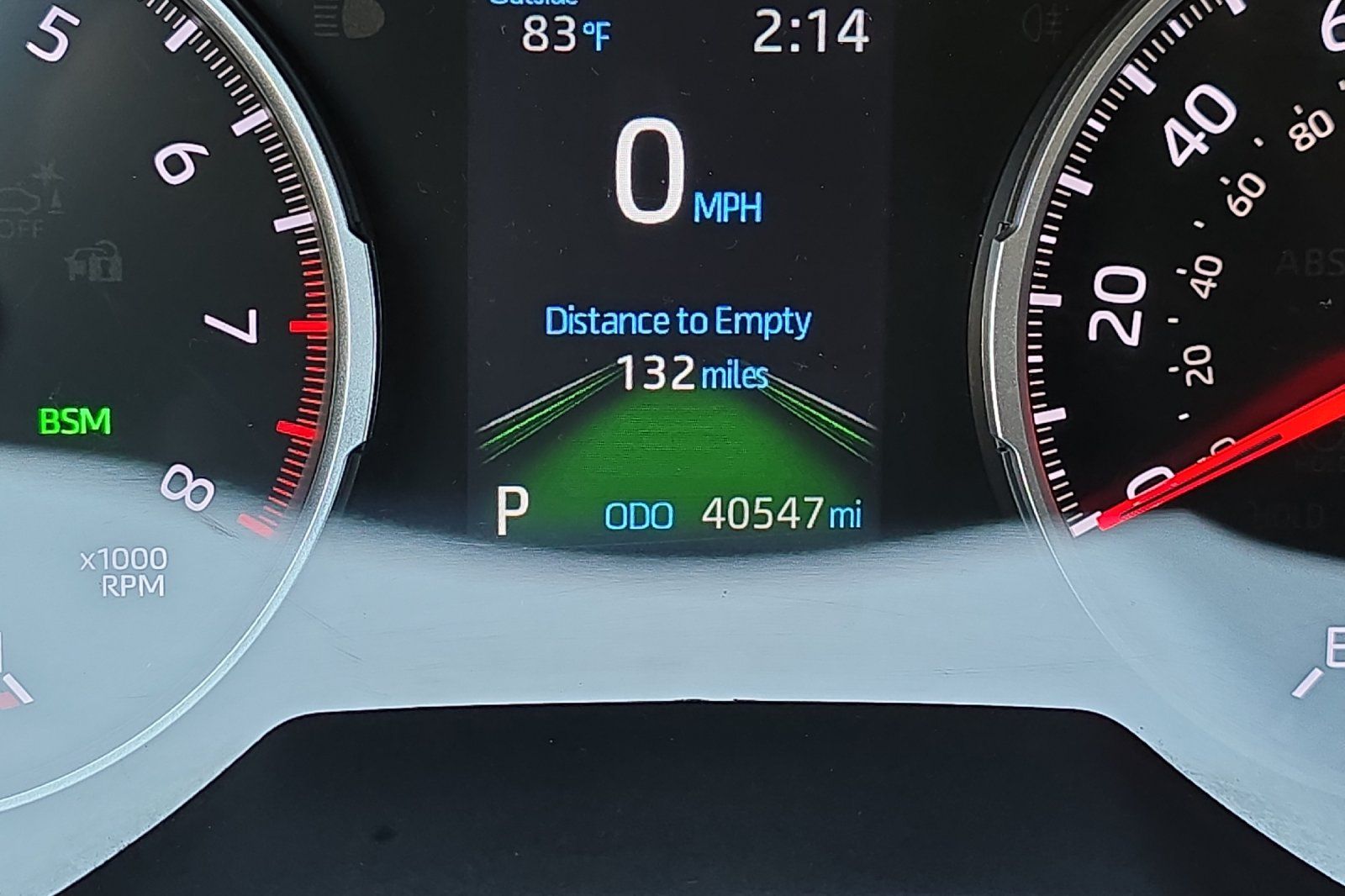2021 Toyota RAV4 XLE photo 28
