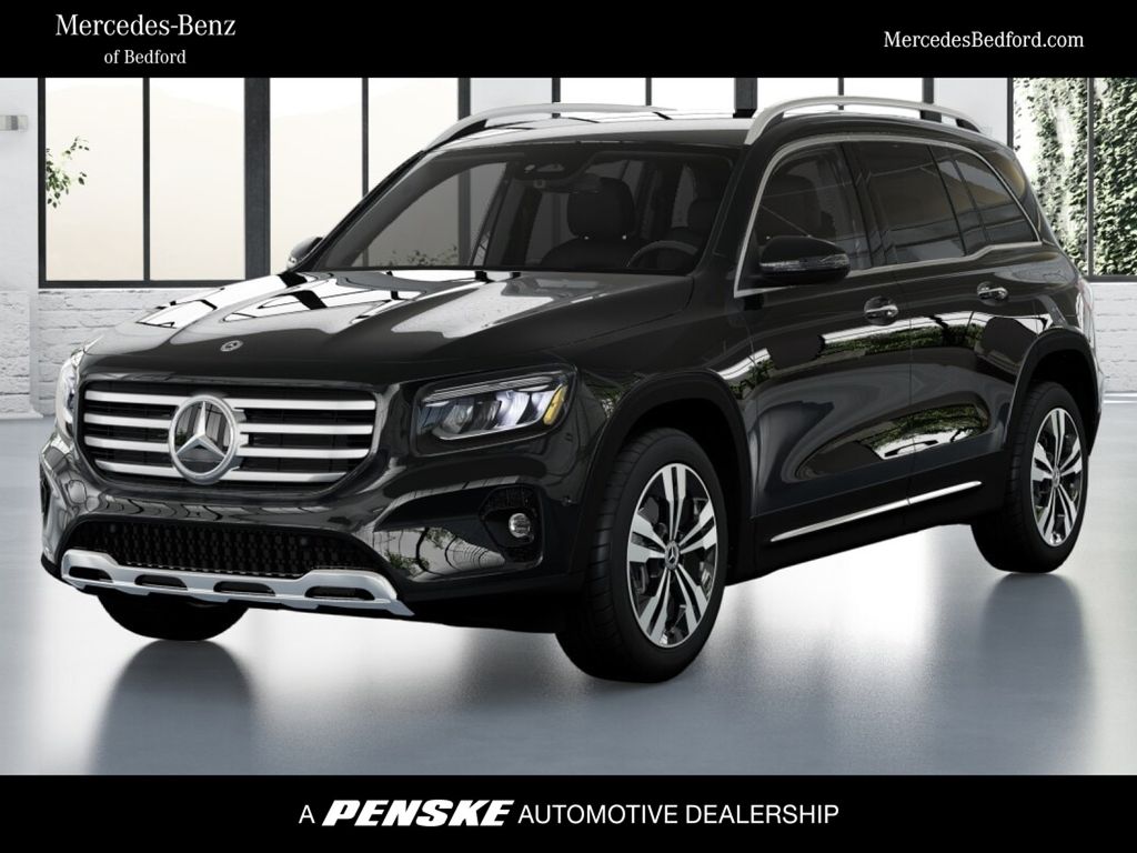 2025 Mercedes-Benz GLB Base's photo