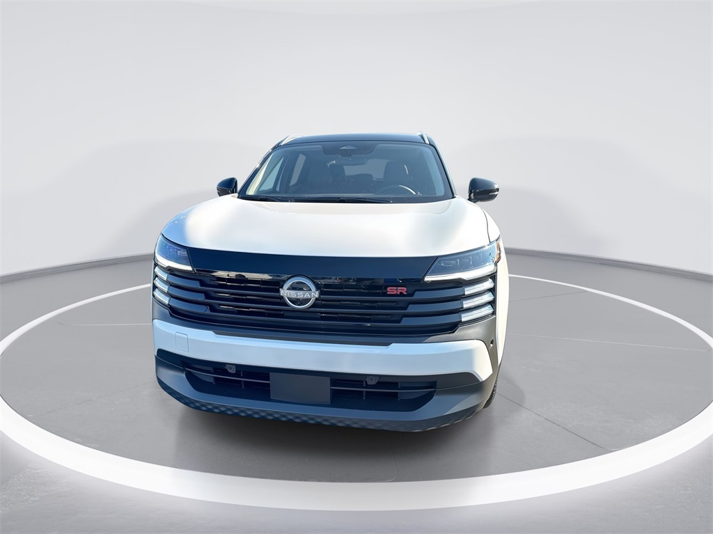 2025 Nissan Kicks SR photo 2