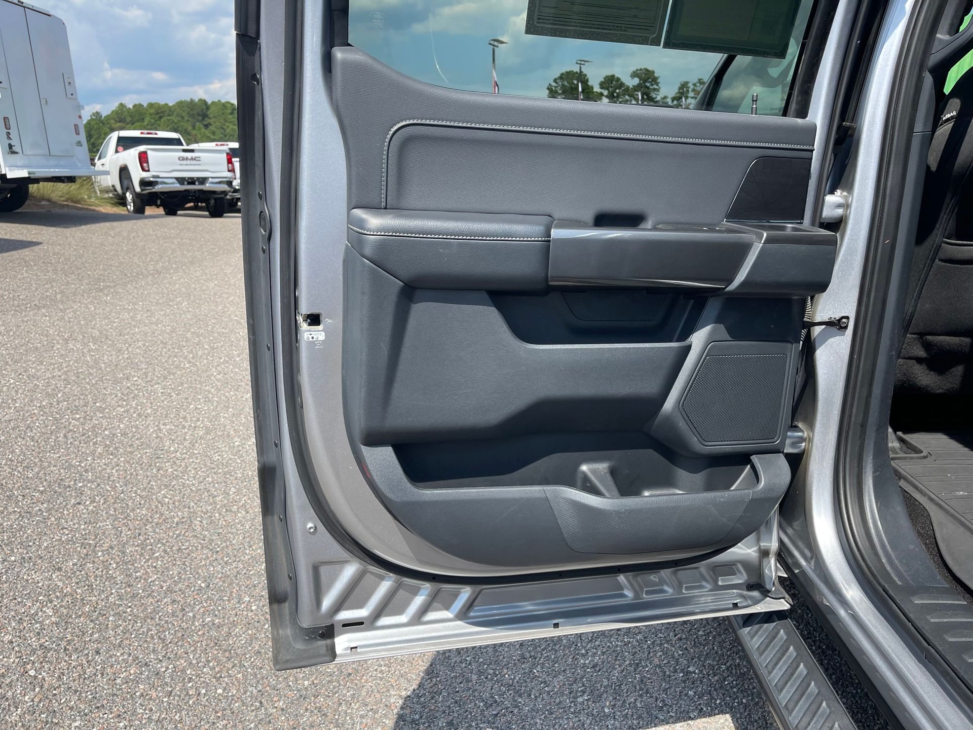 2022 Ford F-150 XLT photo 20
