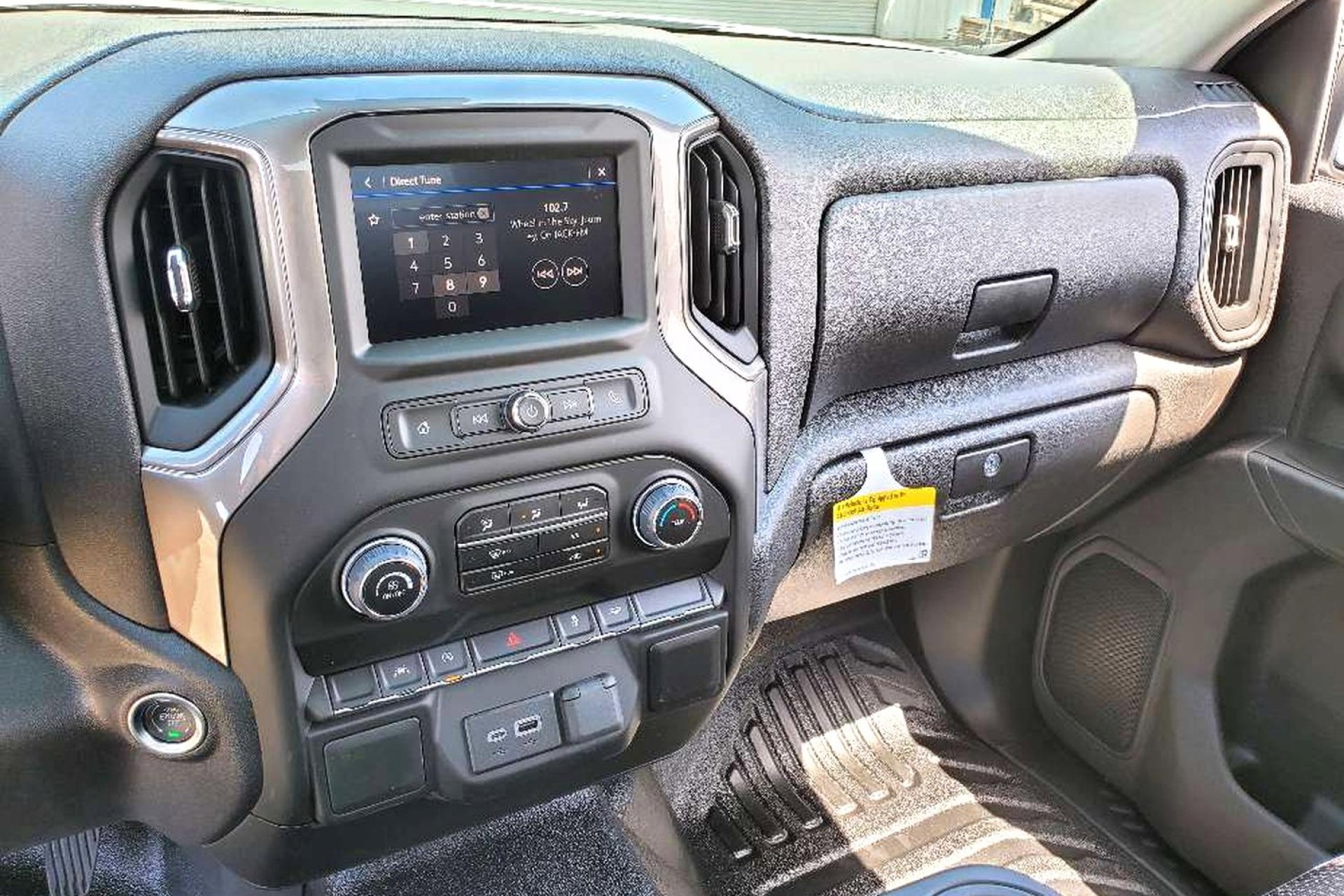 2025 Chevrolet Silverado Work Truck photo 15