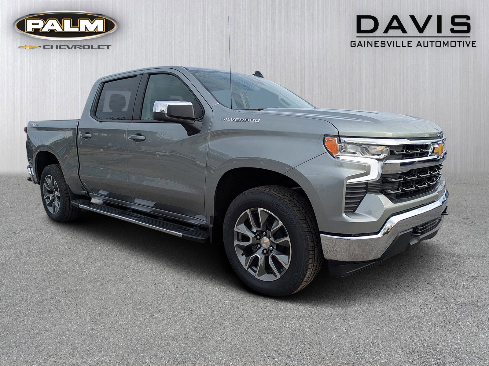 2026 Chevrolet Silverado 1500 LT's photo