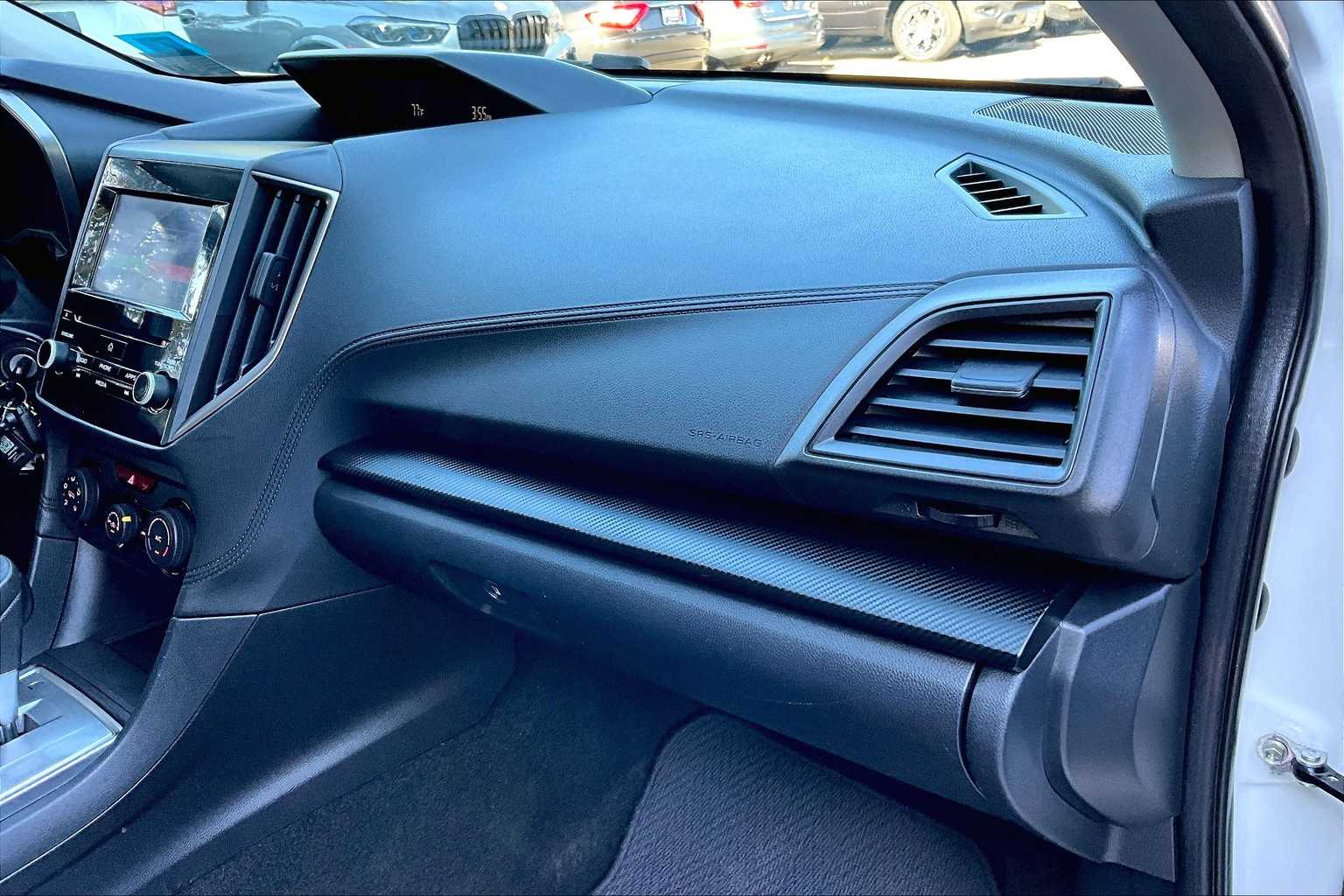 2019 Subaru Impreza Premium photo 15