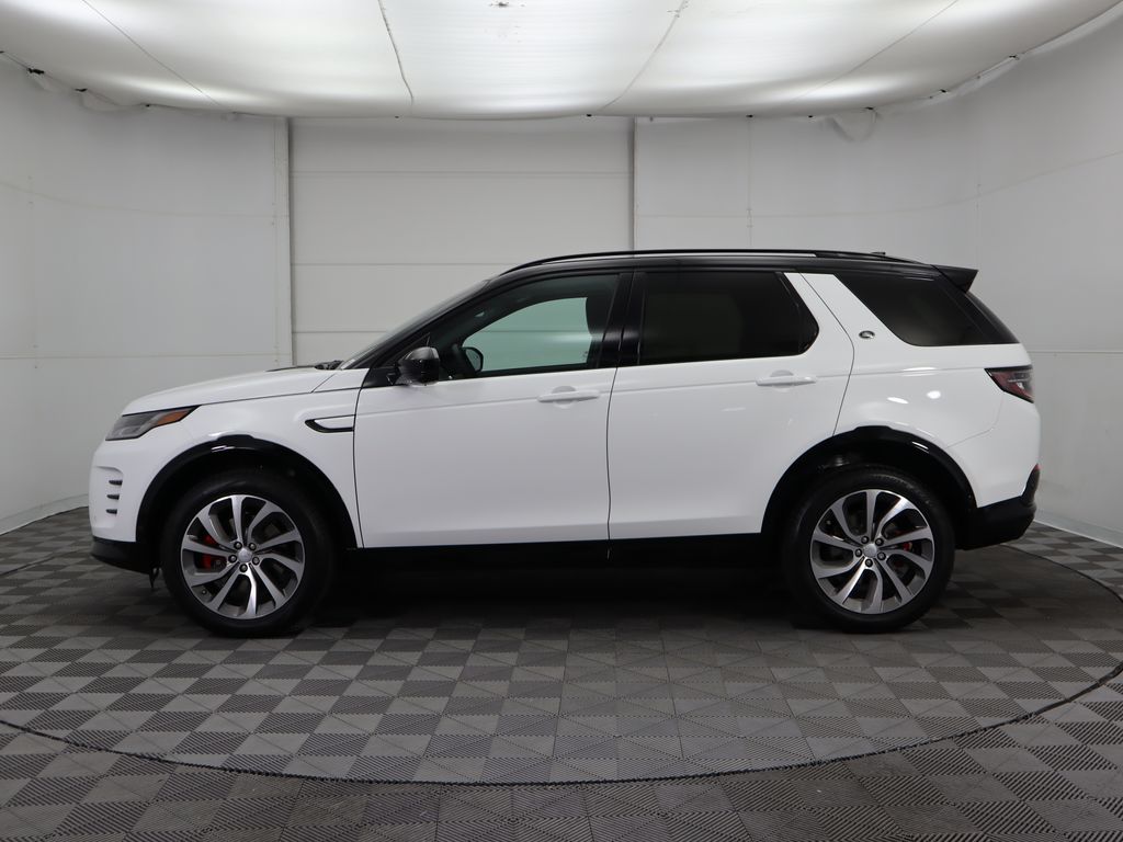 2025 Land Rover Discovery Sport SE photo 8