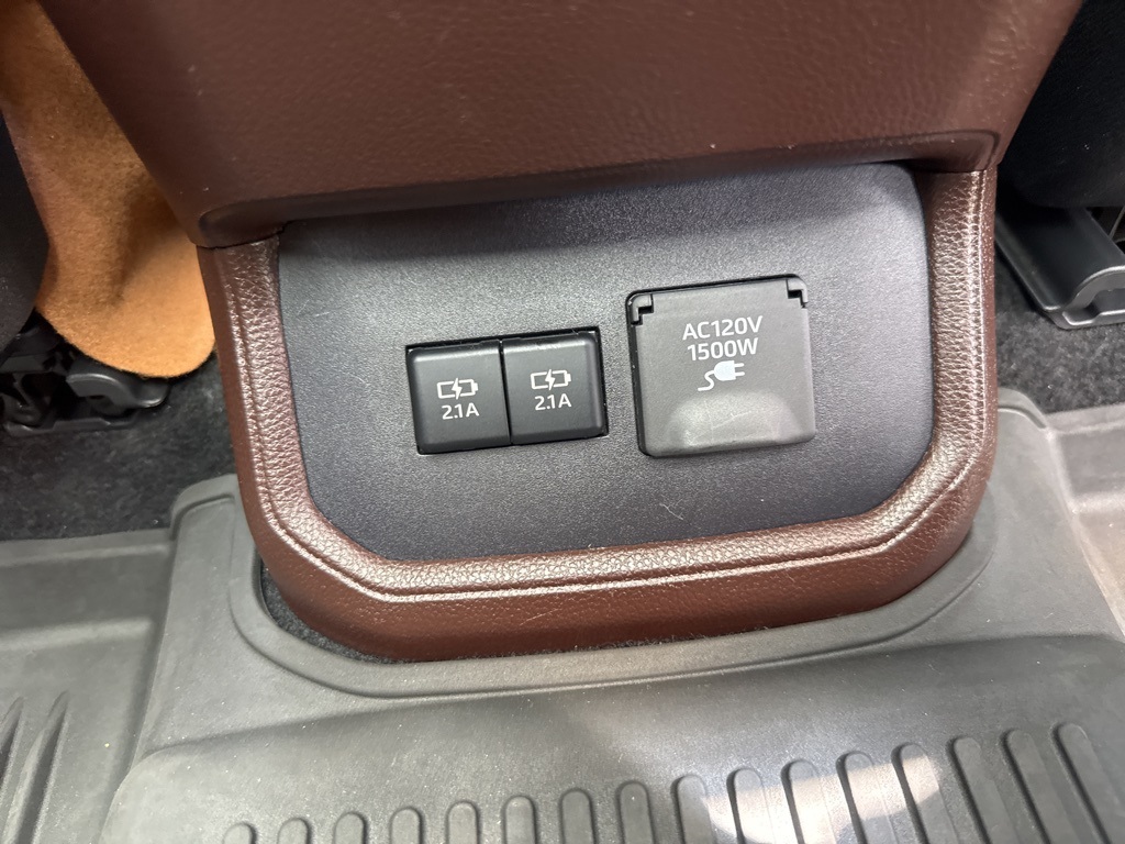 2020 Toyota Highlander Hybrid Platinum photo 27