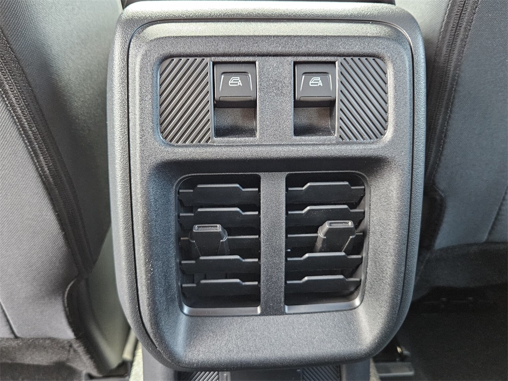 2025 Ford Bronco Base photo 8