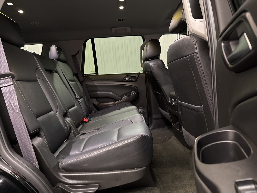 2016 Chevrolet Tahoe LT photo 32