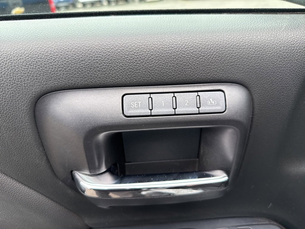 2018 Chevrolet Silverado 1500 LTZ photo 23