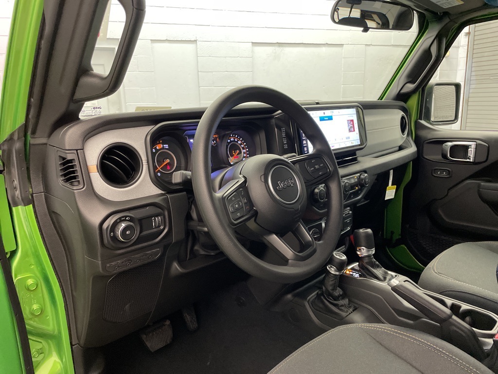 2025 Jeep Wrangler Sport photo 8
