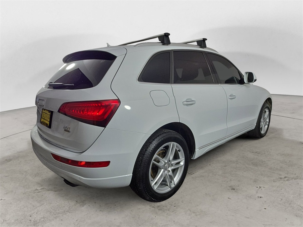 2017 Audi Q5 2.0T Premium Plus photo 3