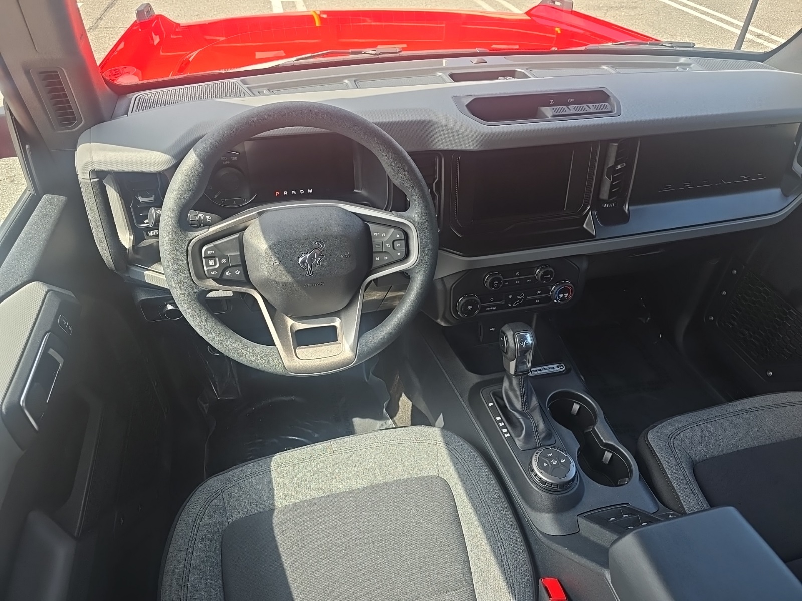 2023 Ford Bronco Base photo 2
