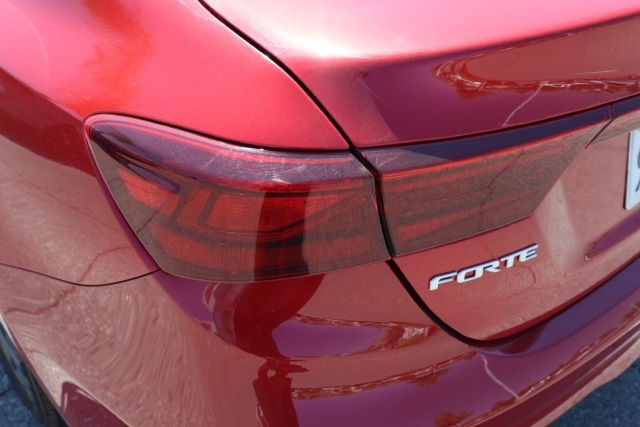 2022 Kia Forte LXS photo 6