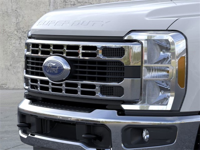 2026 Ford F-350 photo 16