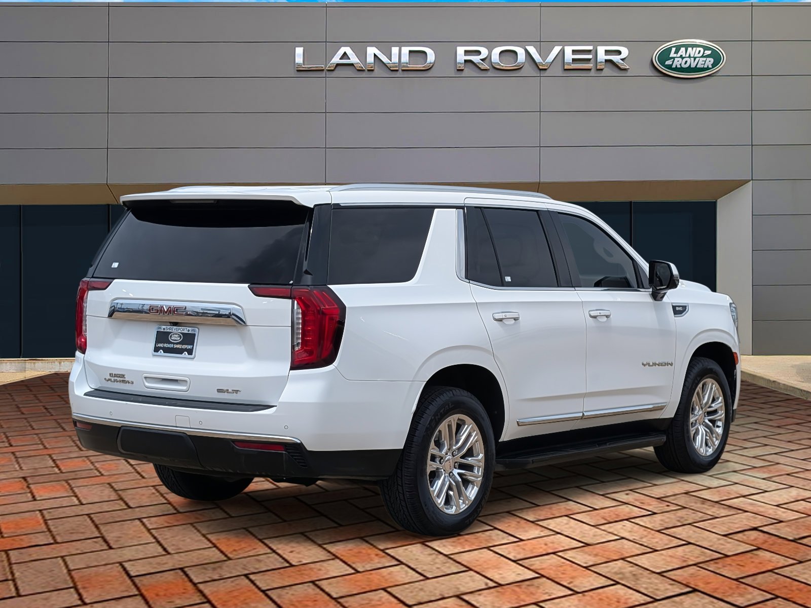 2022 Gmc Yukon SLT photo 4