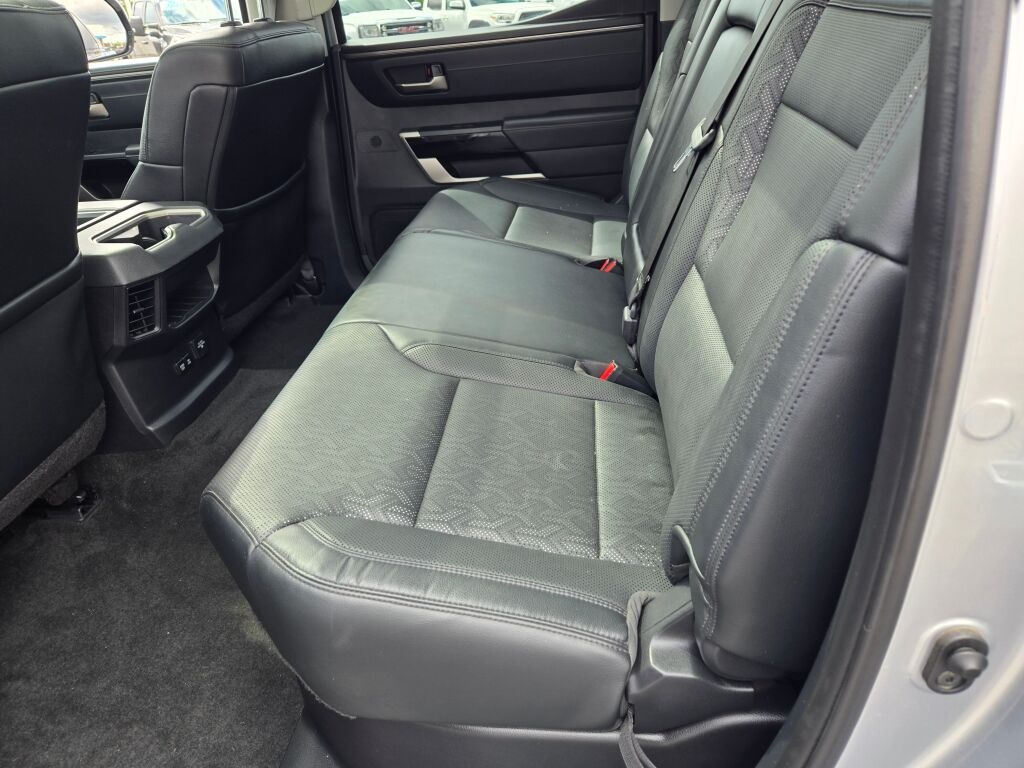 2023 Toyota Tundra Limited photo 16