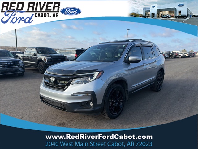 2022 Honda Pilot SE's photo