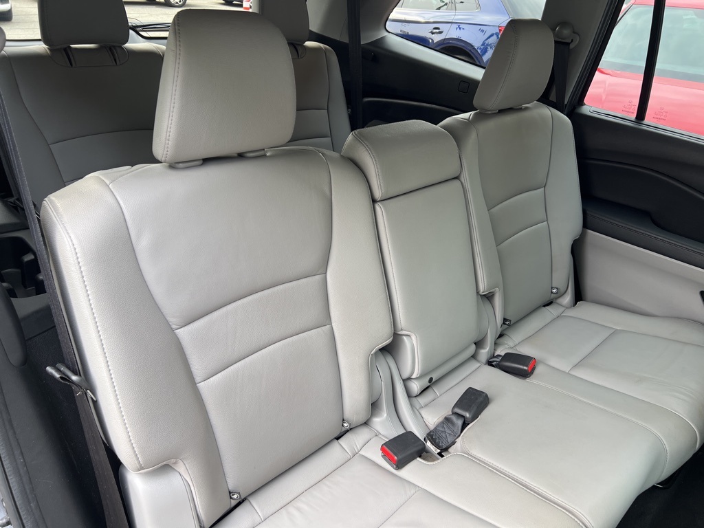 2019 Honda Pilot EX-L photo 13