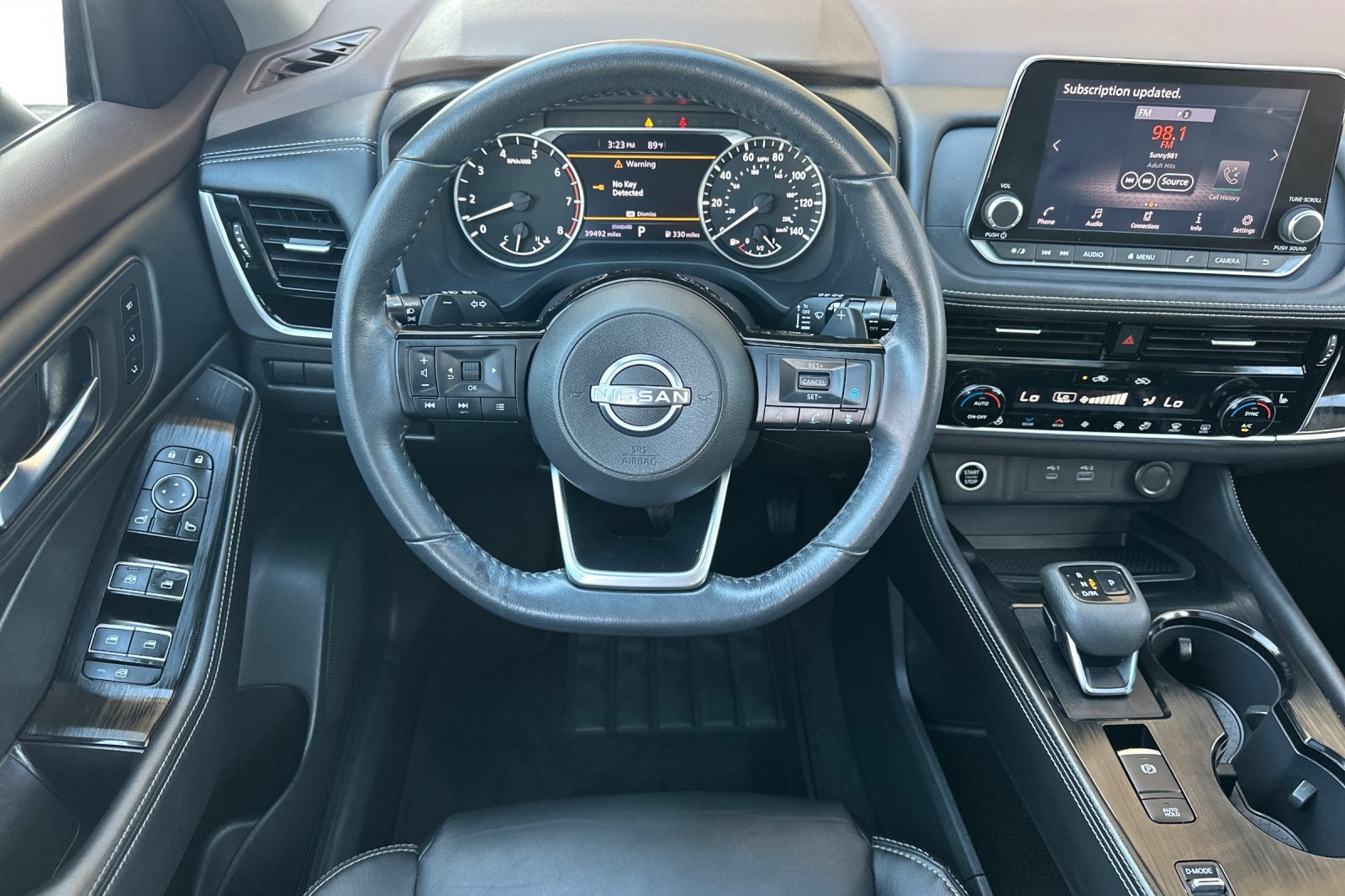 2022 Nissan Rogue SL photo 12