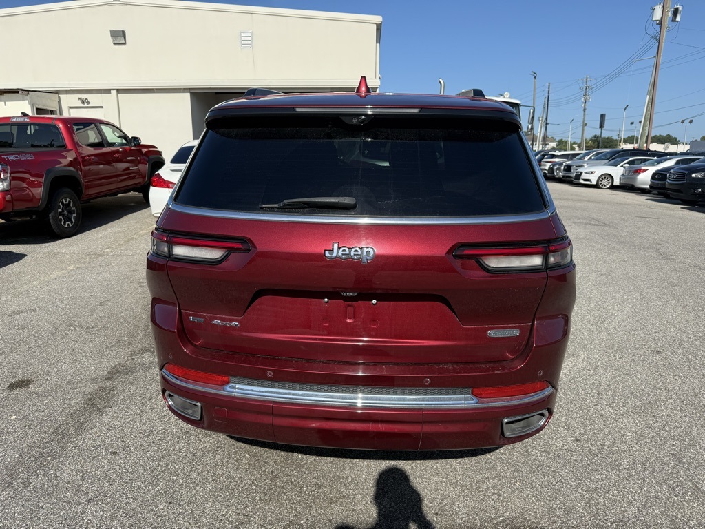 2021 Jeep Grand Cherokee Overland photo 3
