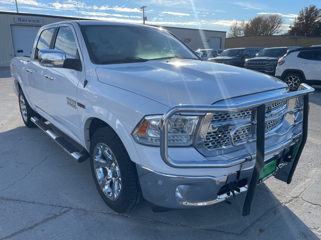 2018 Ram 1500 Laramie photo 3