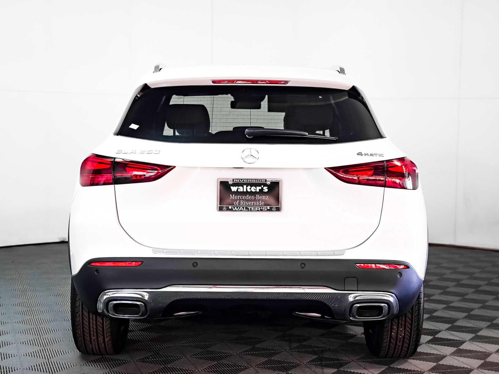 2025 Mercedes Benz GLA 250 4MATIC photo 8