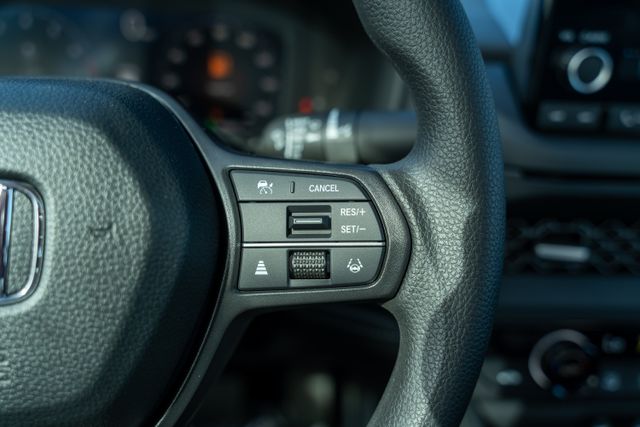 2025 Honda Accord SE photo 22