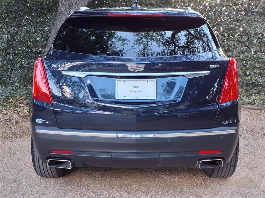 2017 Cadillac XT5 Premium Luxury photo 5