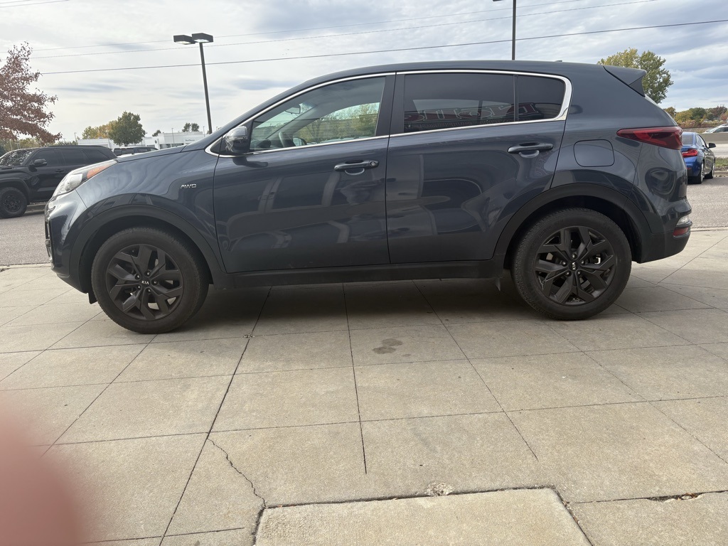 2022 Kia Sportage LX Value Edition photo 4
