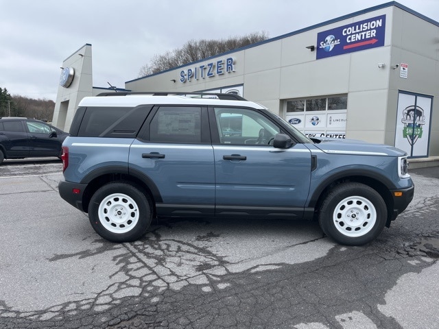 2025 Ford Bronco Sport Heritage photo 3