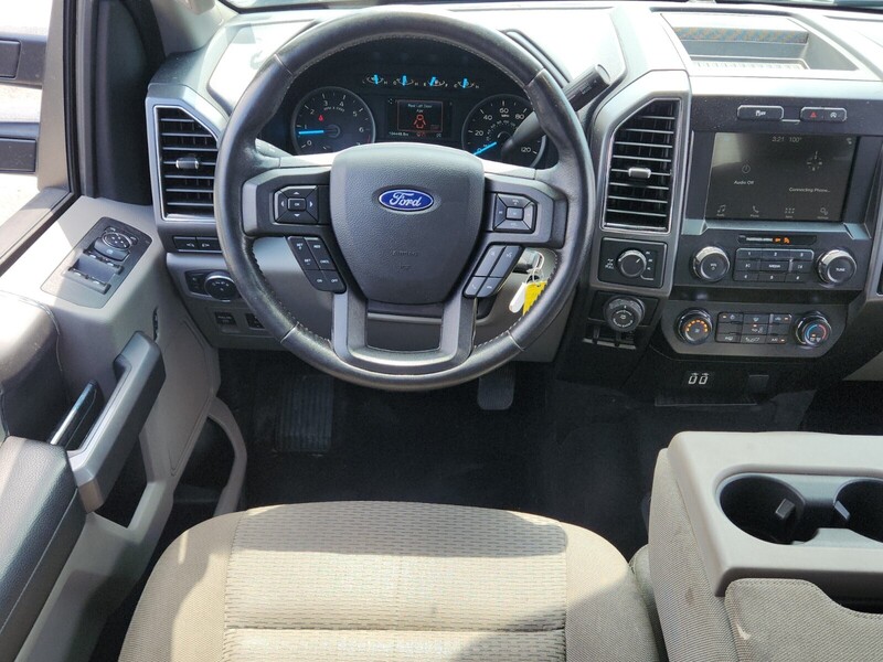 2019 Ford F-150 XLT photo 14