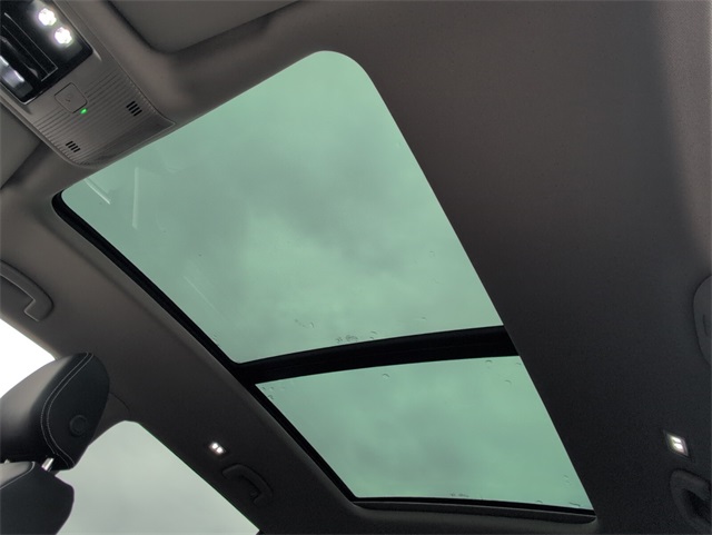 2026 Volkswagen Atlas SEL photo 10