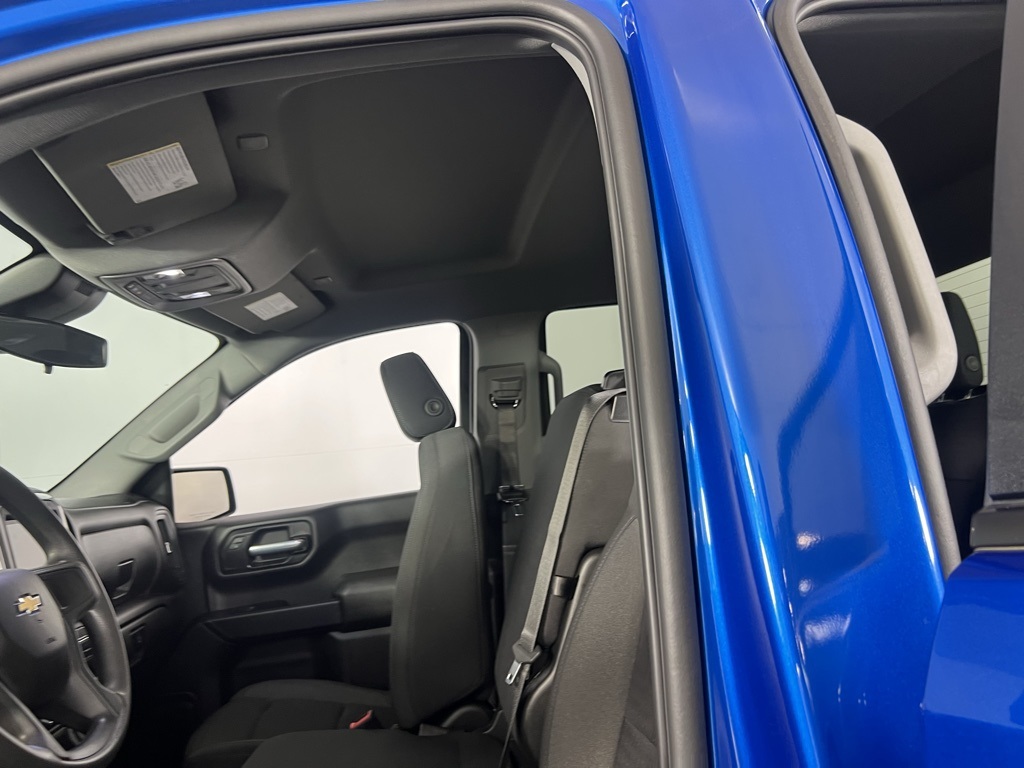 2022 Chevrolet Silverado 1500 Custom photo 19
