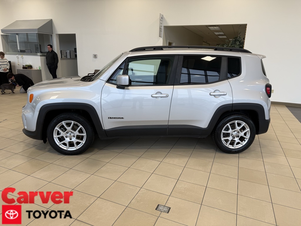 2019 Jeep Renegade Latitude's photo